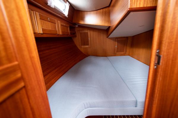 Nordship 360 DS cabin