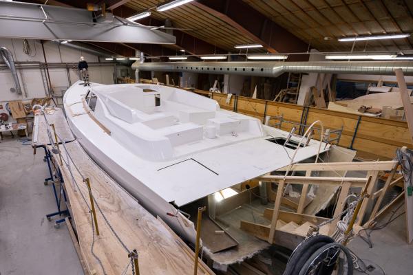 The deck is fitted on the Nordship 570 DS hull